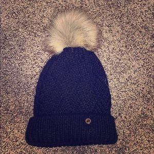 Pom Pom beanie